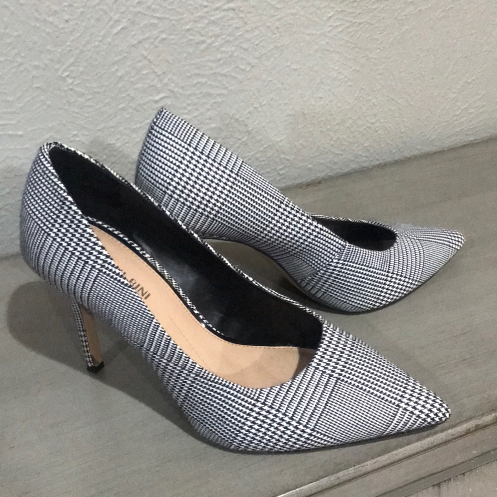 Black & White Pumps